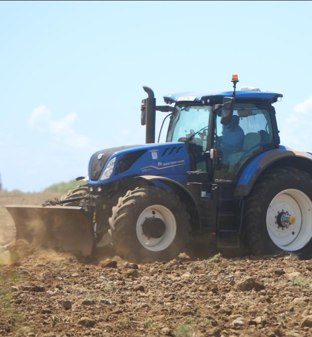 New Holland - Axess