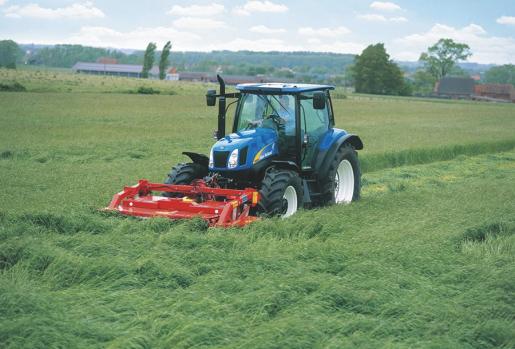 New Holland T6000