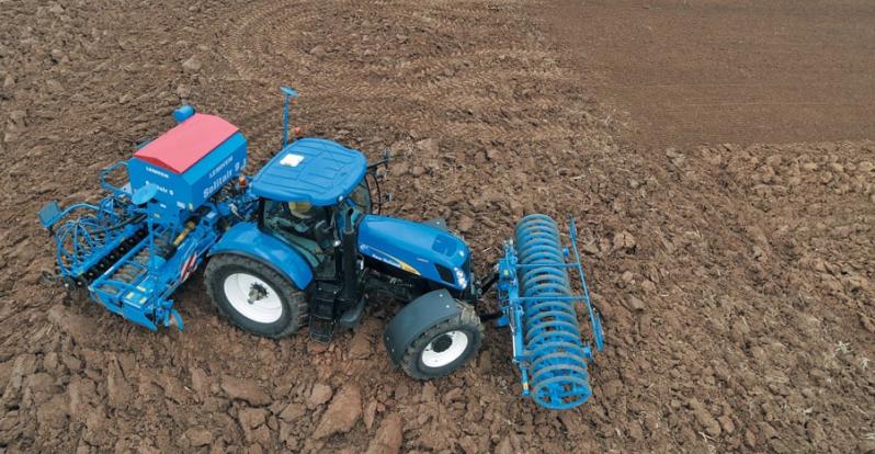 New Holland T7000